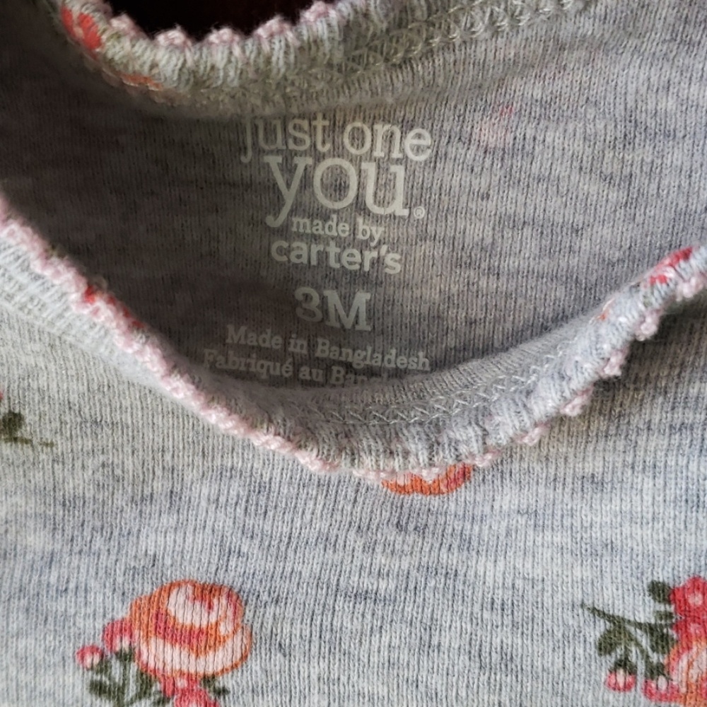 Onsie - Picture 2 of 2